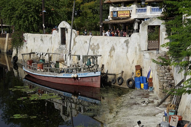 Free Boat River photo and picture