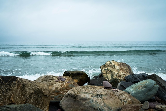 Hav, Vand, Bølger, Klippe, Tæt Ved Havet
