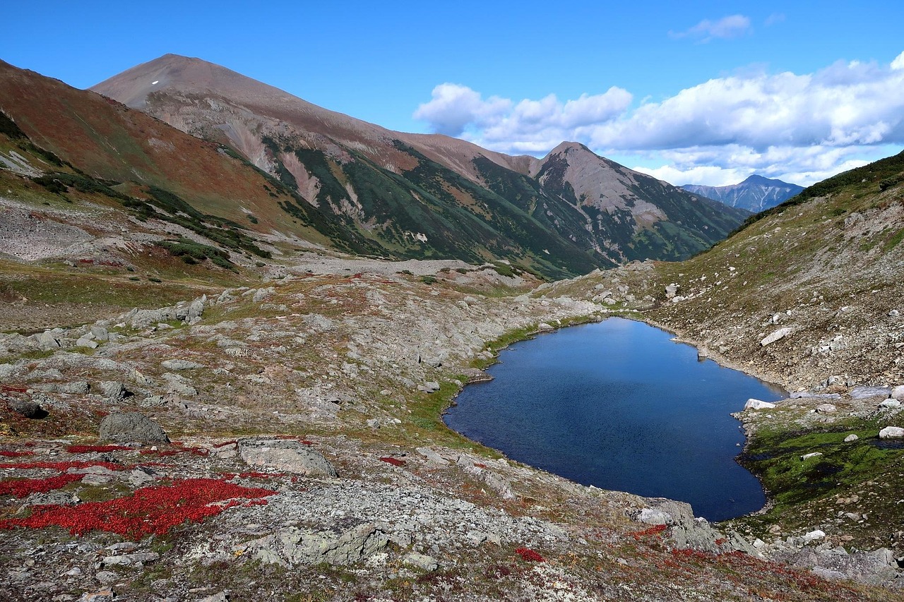 Mountains - free online jigsaw puzzle photo