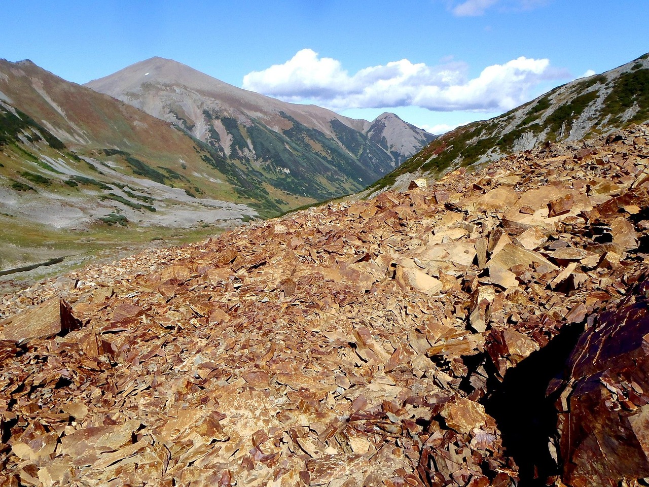 Mountains - free online jigsaw puzzle photo