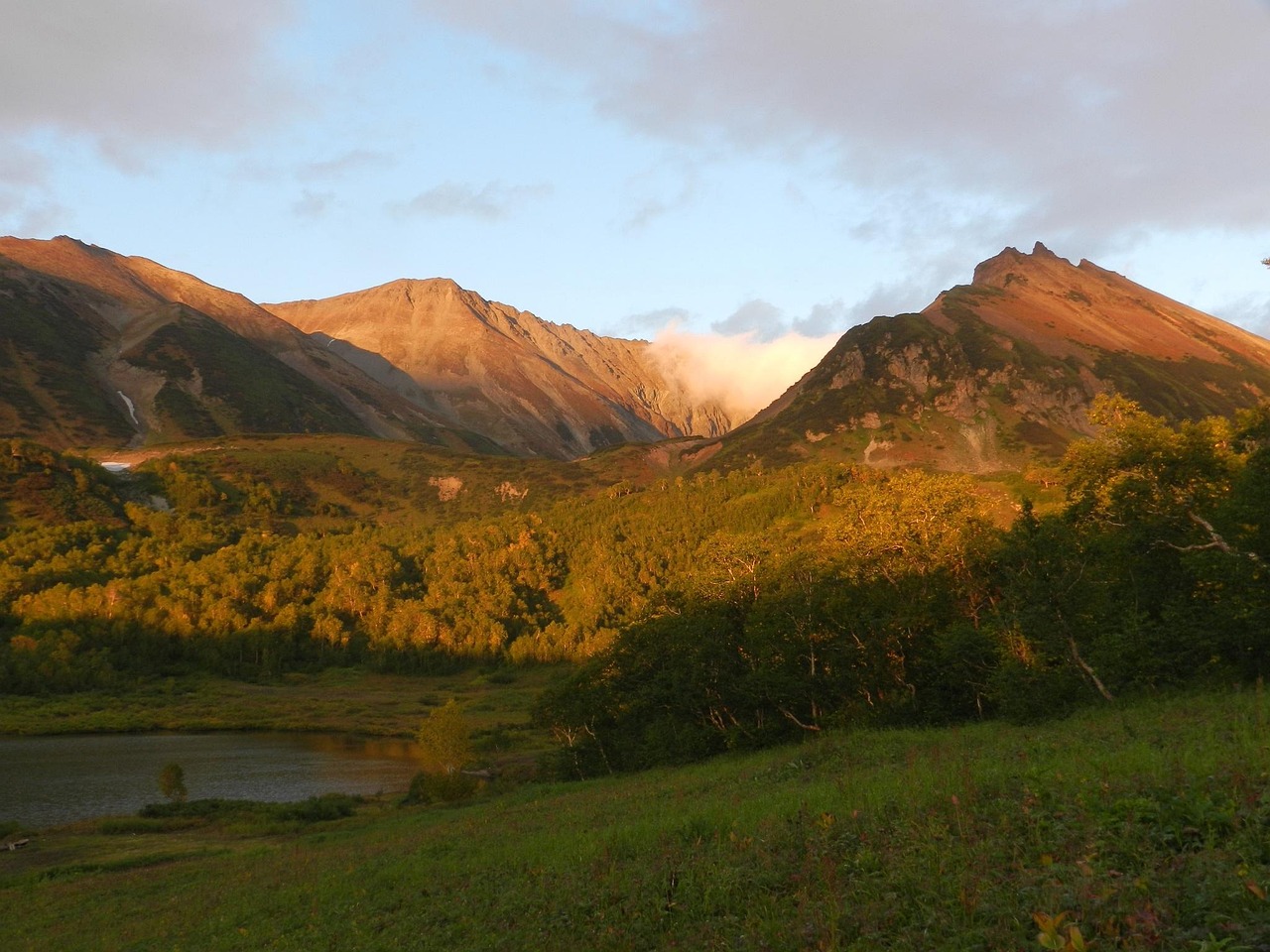 Mountains - free online jigsaw puzzle photo