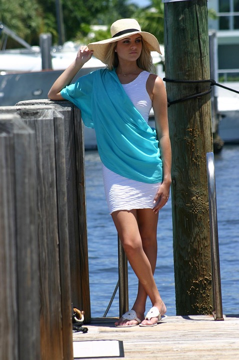 woman-2754177_960_720.jpg