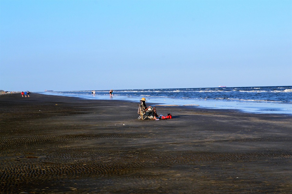 beach-in-houston-texas-2754587_960_720.j