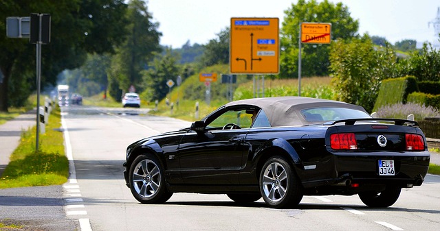 Ford Mustang, La Carretera, Neumático