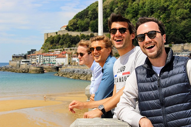 Free Friends Spain photo and picture