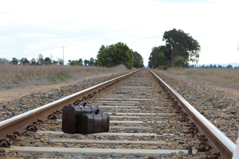 Suitcase Cases Train · Free photo on Pixabay