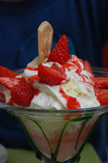 Free Sundae Ice Cream photo and picture
