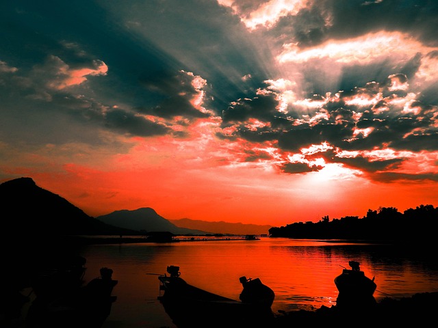 Sonnenuntergang, Hinter Dem Himmel