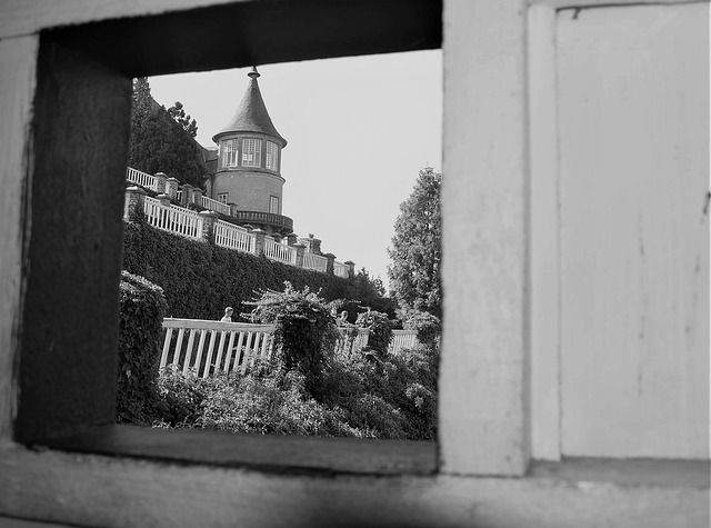 Free Castle Gardens photo and picture