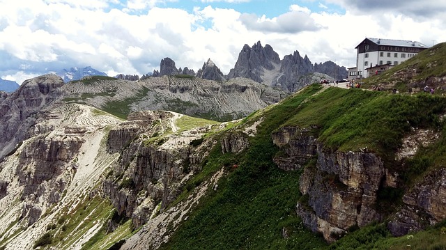 Free Mountains Peaks photo and picture