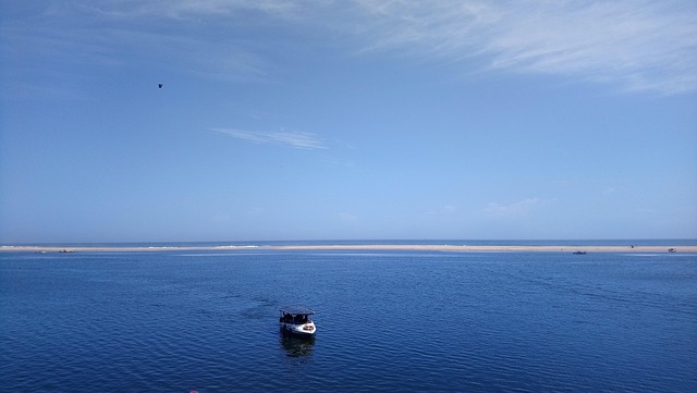 Free Water Boat photo and picture