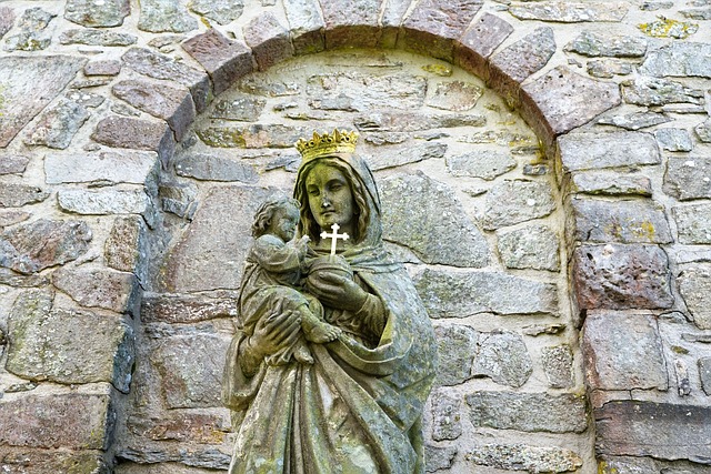 Free Maria Fulda photo and picture
