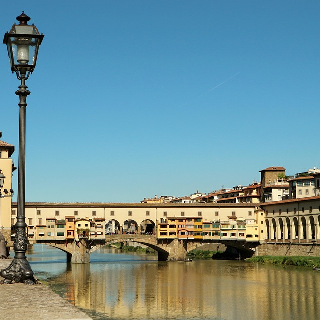 Free Ponte Vecchio Florence photo and picture
