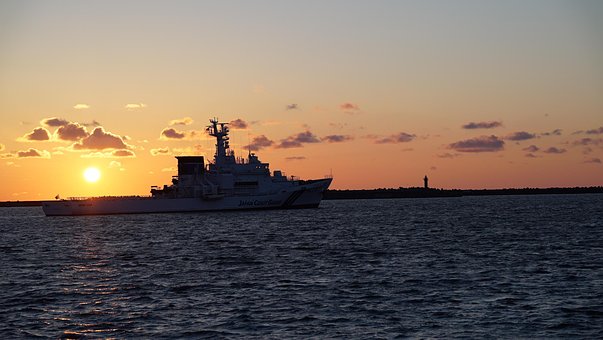 Free Sea Ship photo and picture