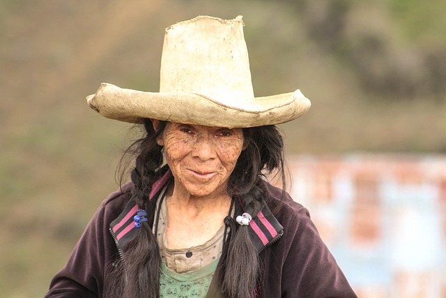 Señora, Campesina, Dame, Traditionel