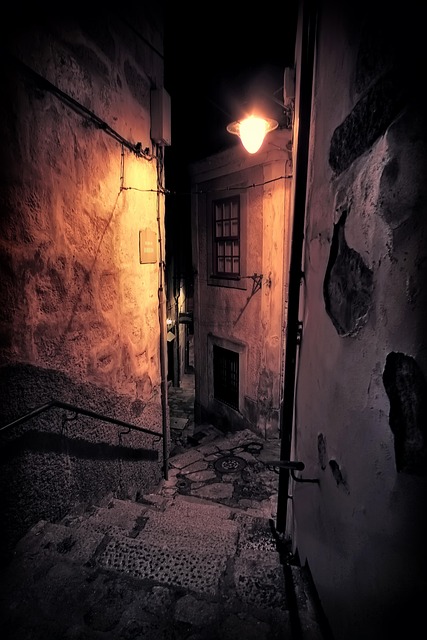 Free Dark Street photo and picture