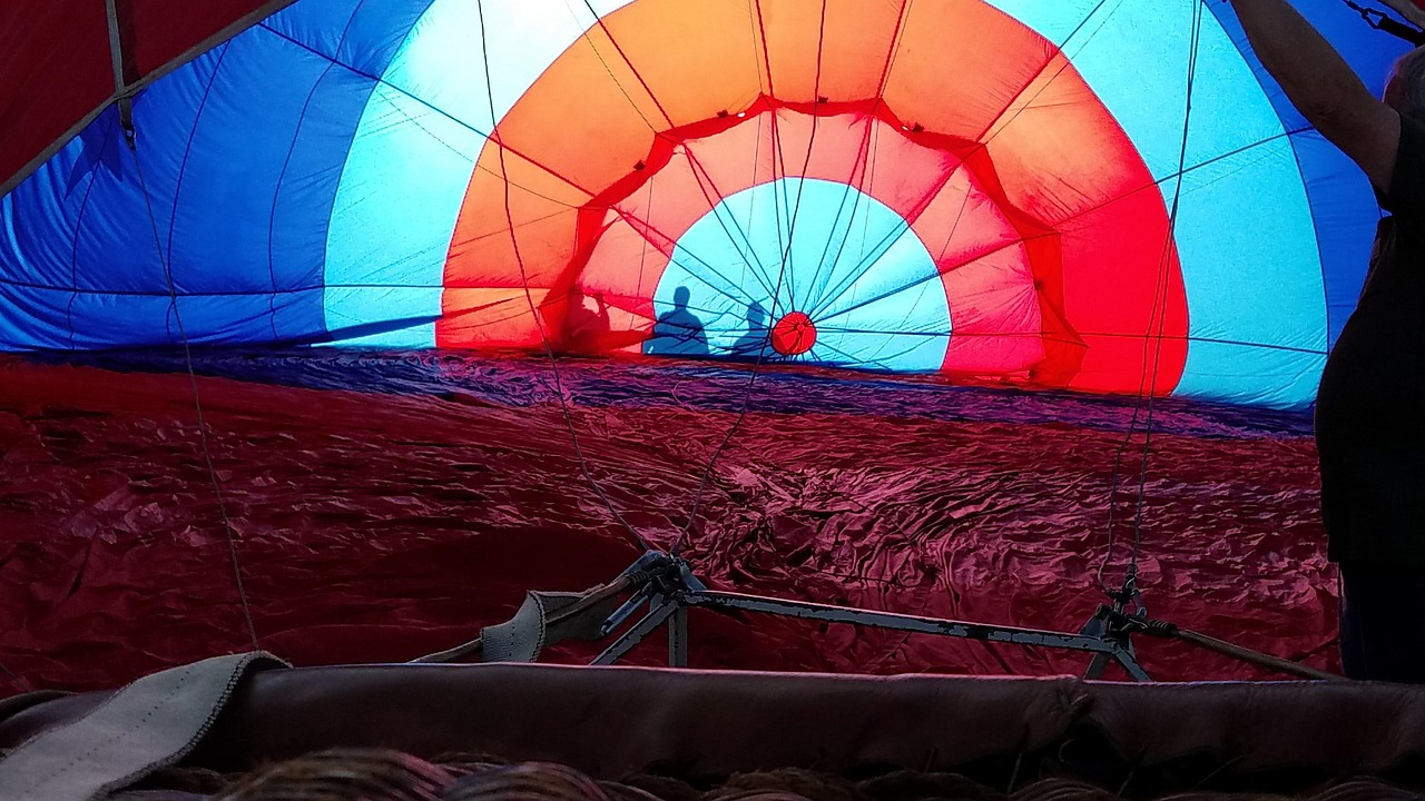 Hot Air Balloon - free online jigsaw puzzle photo