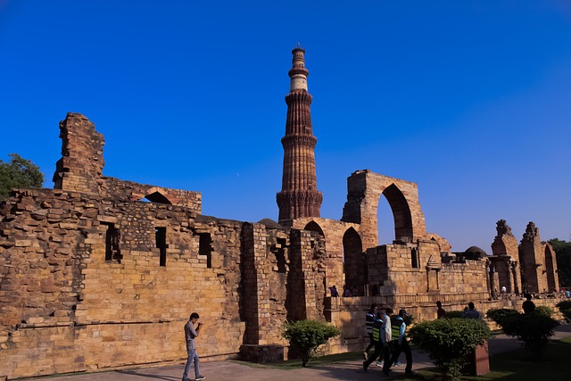 Free Qutubminar India photo and picture
