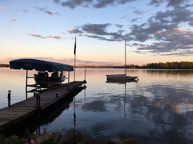 Zonsondergang Meer, Zeilboot