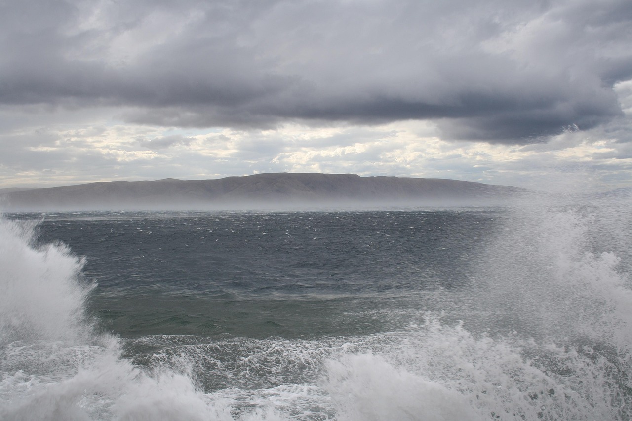 50 多张免费的“破浪”和“海”照片 - Pixabay