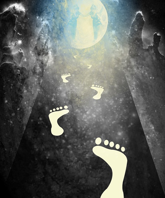 Free path feet borrows illustration