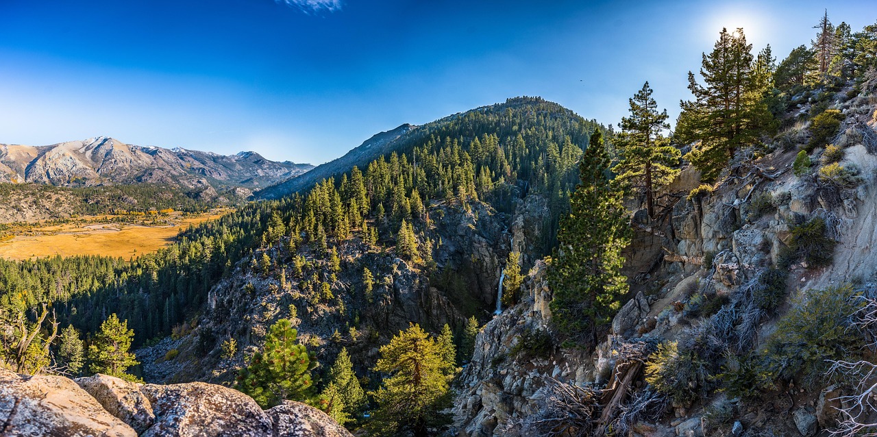 Mountains - free online jigsaw puzzle photo