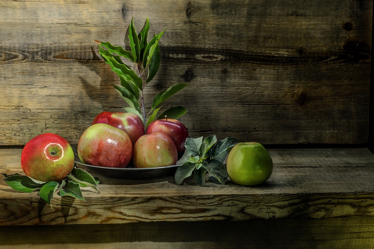 Apple - free online jigsaw puzzle photo