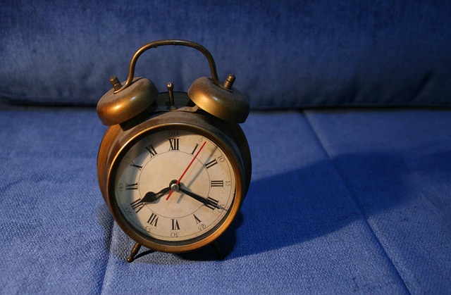 Free Retro Clock photo and picture