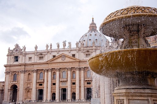 Free Basilica Of Saint Peter Rome photo and picture
