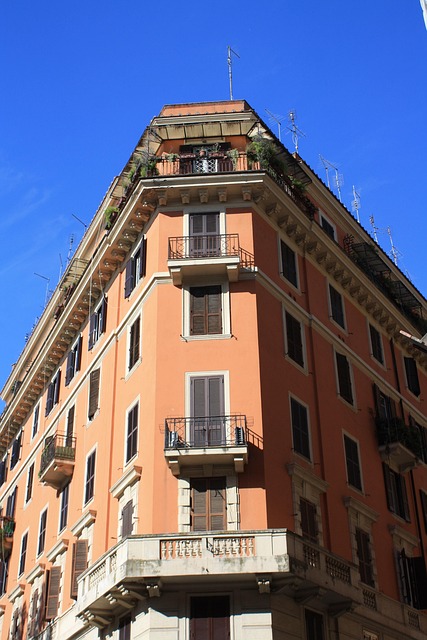 Free Rome Building photo and picture
