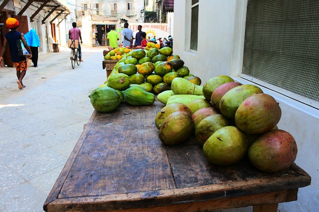 Free Mango Fruit photo and picture
