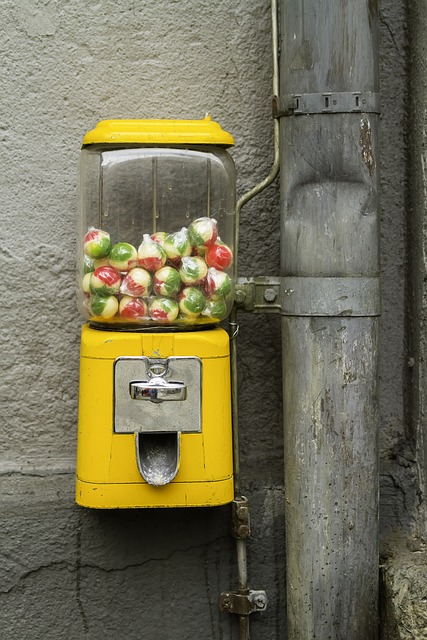 Free Chewing Gum Automatic photo and picture