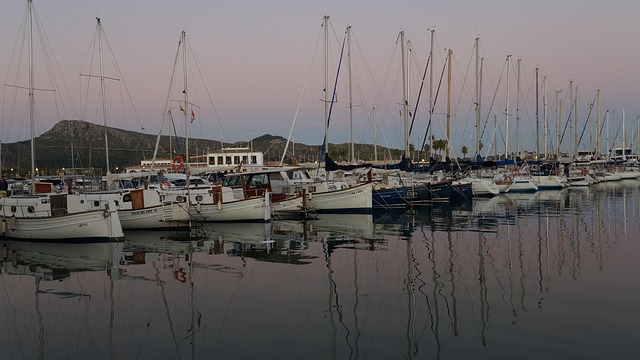 Free Boat Harbour Puerto photo and picture