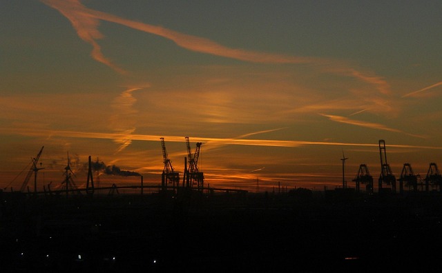 Free Industry Hamburg photo and picture