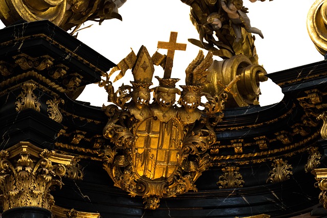Free Gold Coat Of Arms photo and picture