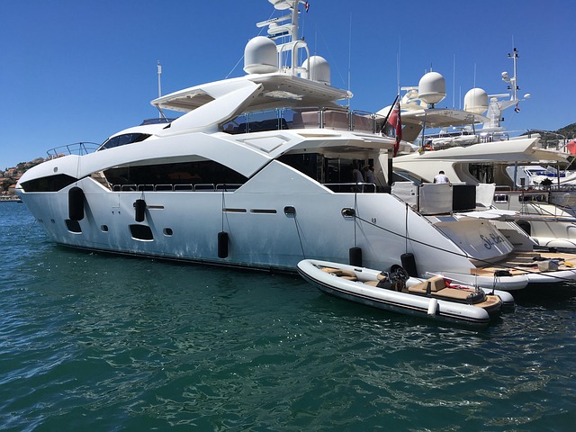 Free Marina Yacht photo and picture