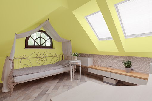 Free Yellow Room photo and picture