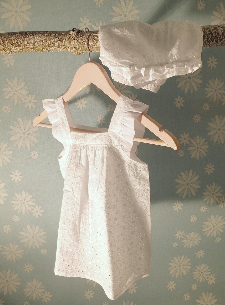 Elegant and comfortable fabrics for kids special occasions