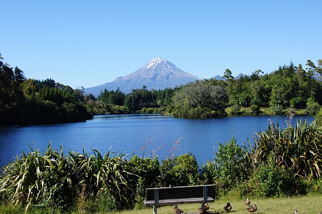 Free Mount Taranaki New Zealand photo and picture
