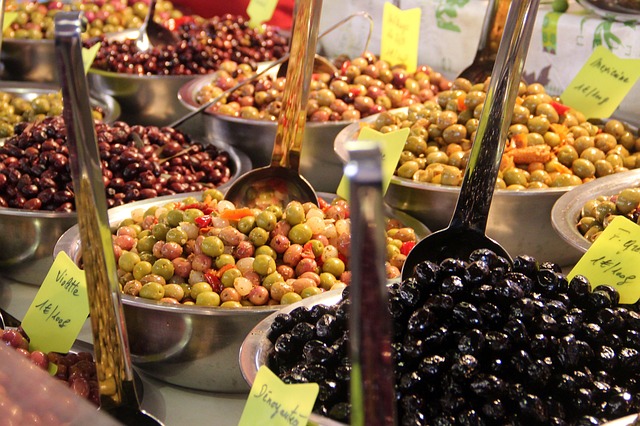 Free Olives Market photo and picture