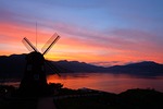 windmill, sea, glow