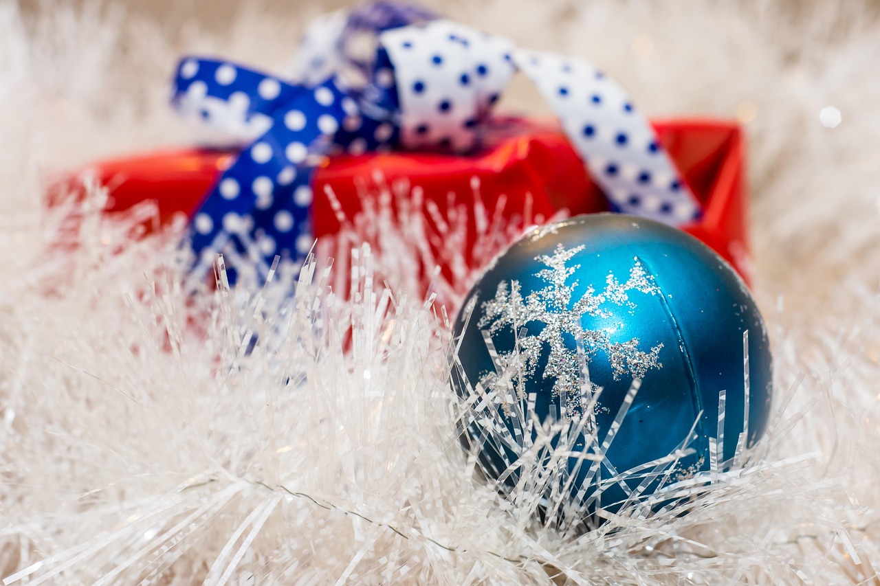 Download free HD stock image of Christmas Presents Happy New Year 2018 Free Christmas Presents Happy New Year 2018 photo and picture