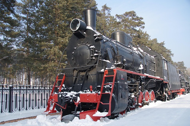 Free Steam Locomotive Winter photo and picture