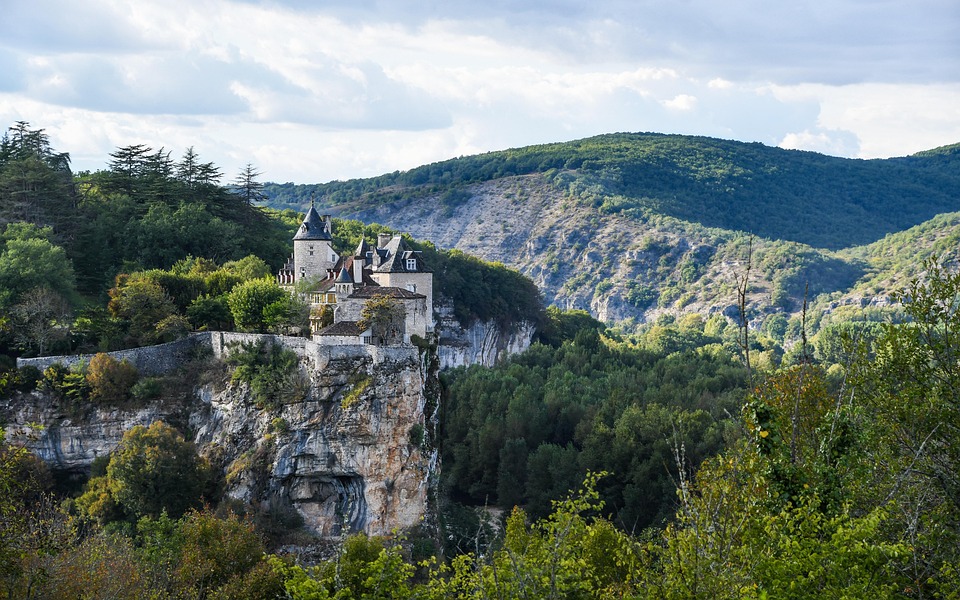 Top 10 Remarkable Facts about Dordogne