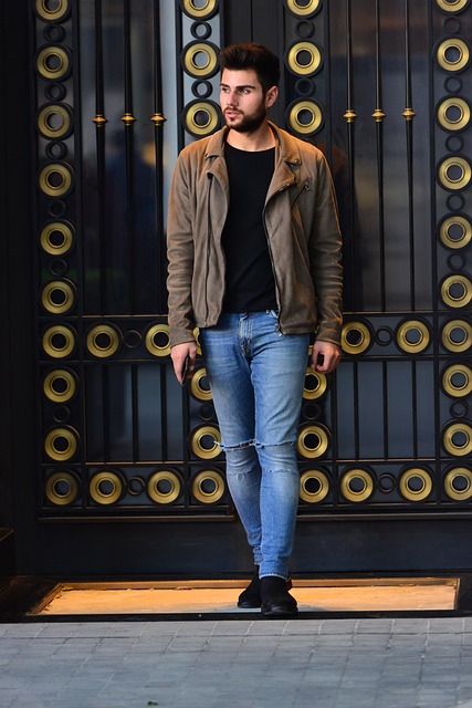 Free Model Door photo and picture