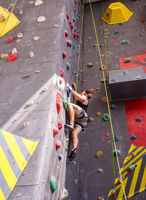 Free Climb Climbing photo and picture