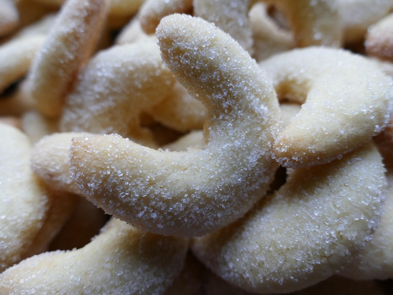 Moule à Biscuits Vanille Kipferl En Silicone - 18 Cavités En Forme De Croissant - Antiadhésif, Résistant Chaleur