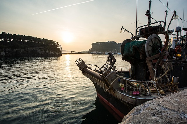 Free Ship Harbor photo and picture