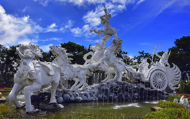 Free Significant Sculpture photo and picture