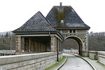 eder dam, dam, gate building